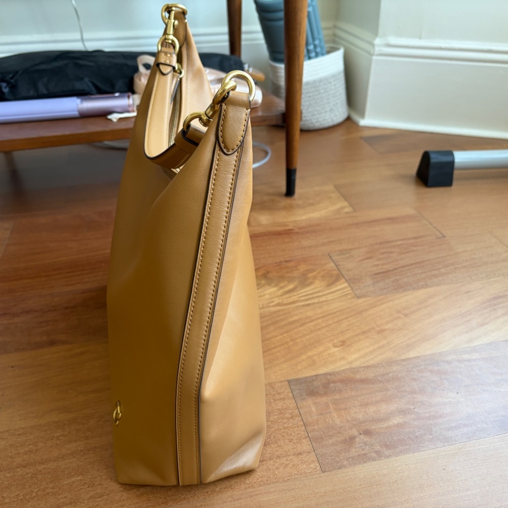 Authentic COACH Juliet 38 Honey Brown - Picture 6 of 17